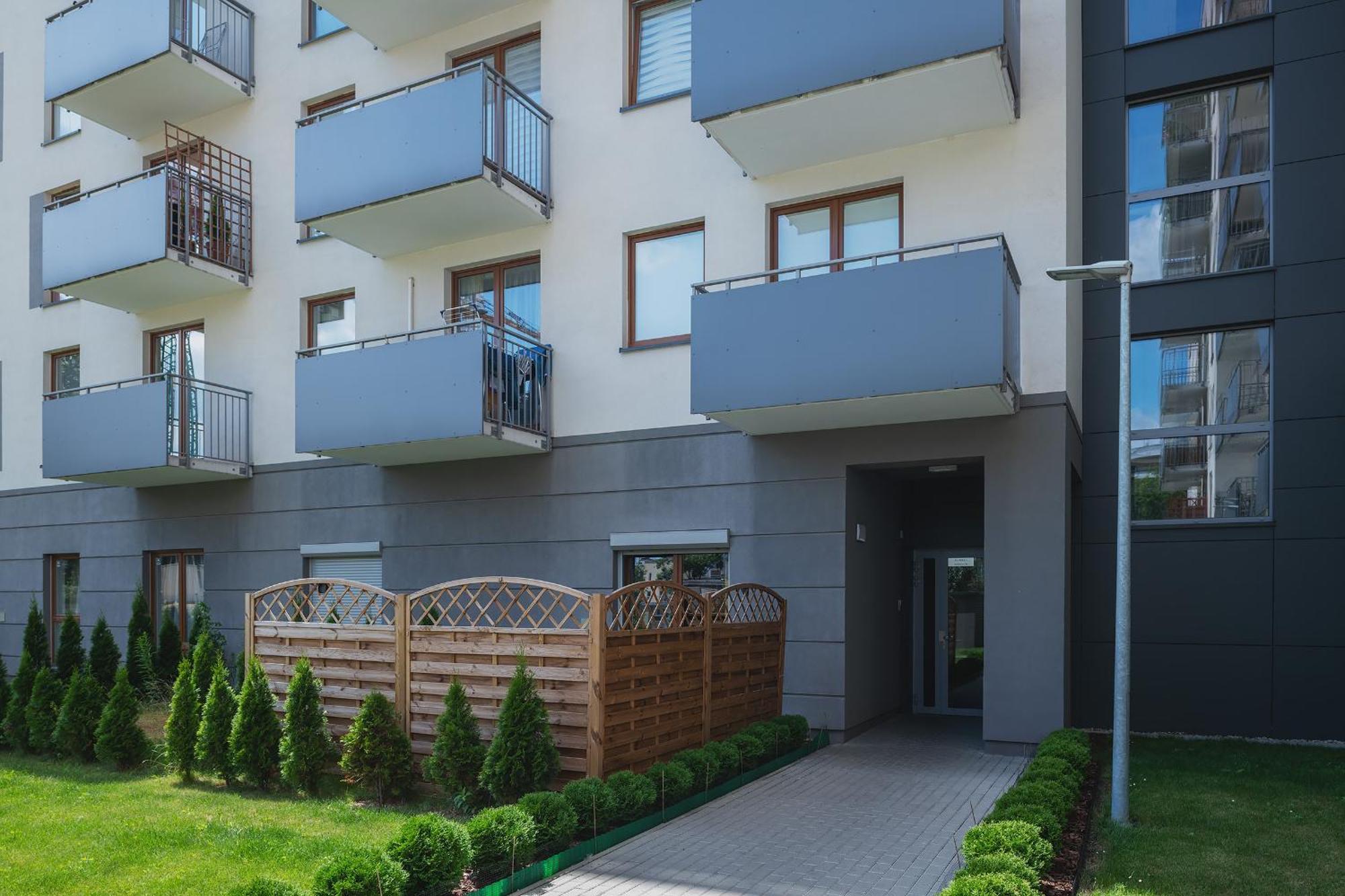P&O Apartments Wola Tarasy Varsovie Extérieur photo